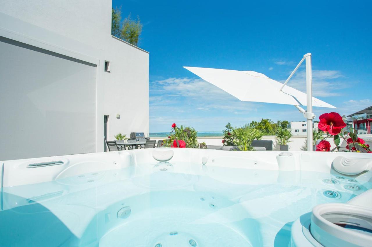 Sunset Resort - Lakeside Boutique Apartments Фоньод Номер фото